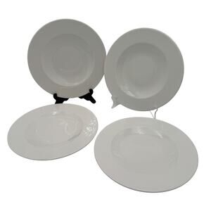 Wedgwood Dinner Plates in Vogue Pattern Set of 4; 10 5/8"